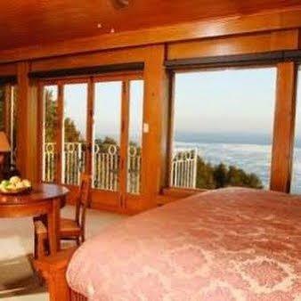 לה מלבאי Relais & Chateaux Auberge La Pinsonniere מראה חיצוני תמונה